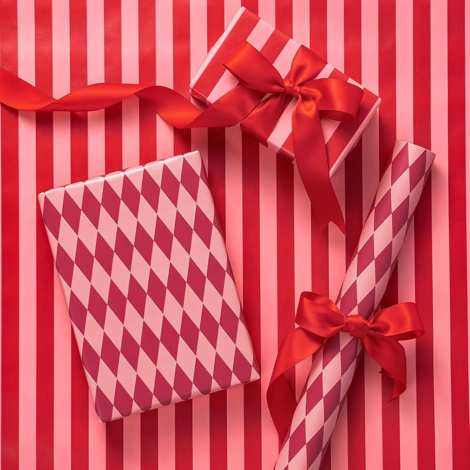 Reversible Wrapping Paper Pink/Red